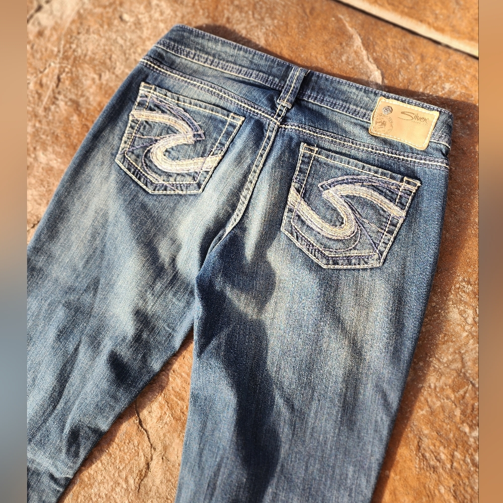 Silver Jeans - Picture 5 of 6